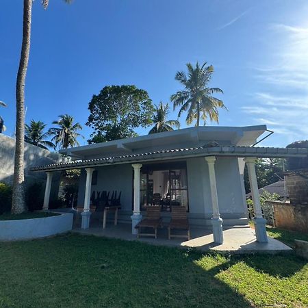 Pemuyan Mirissa70 Bed & Breakfast Luaran gambar