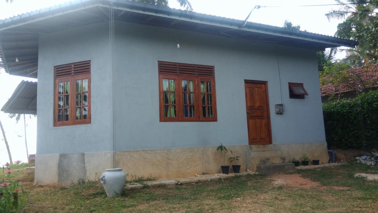 Pemuyan Mirissa70 Bed & Breakfast Luaran gambar